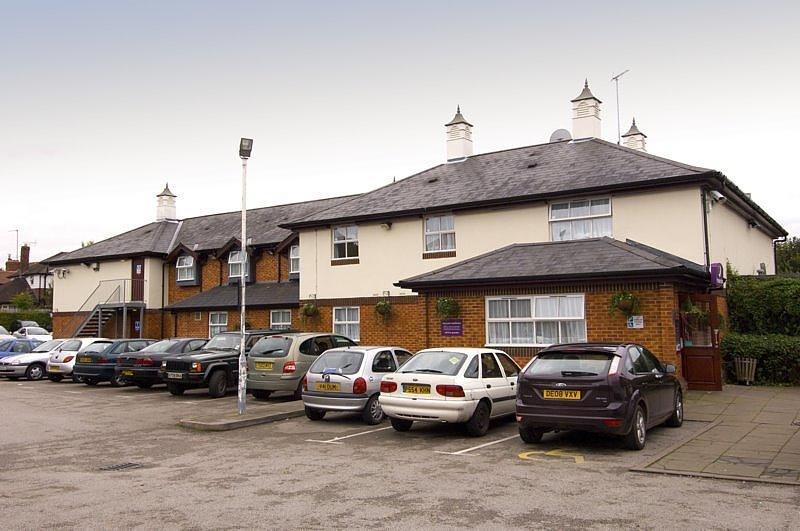 Premier Inn Chester Central - North Exterior photo