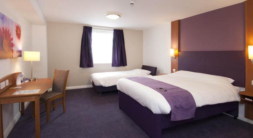 Premier Inn Chester Central - North Room photo